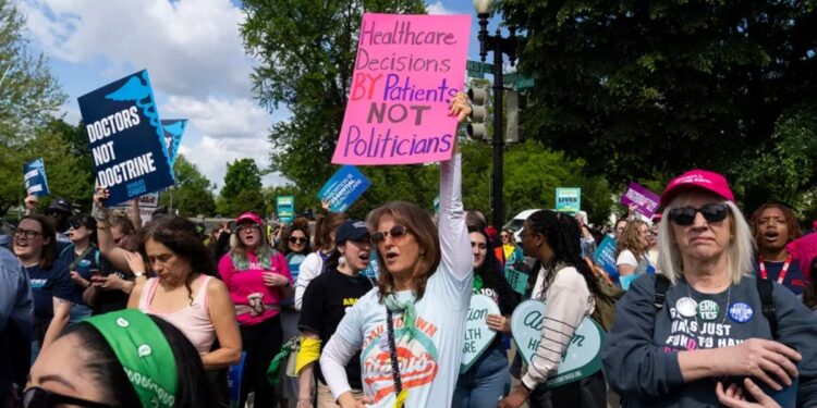 Abortion affects the GOP’s chances in Florida statehouse races.