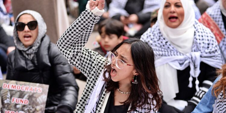 Democratic Concerns Mount As Campus Unrest In Chicago Grows