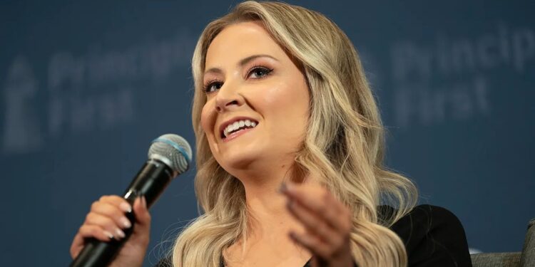 Ex-Trump aide expresses frustration and announces decision not to vote for ex-president