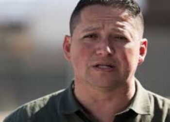 GOP lawmaker calls out fellow Republicans in escalating internal disputes