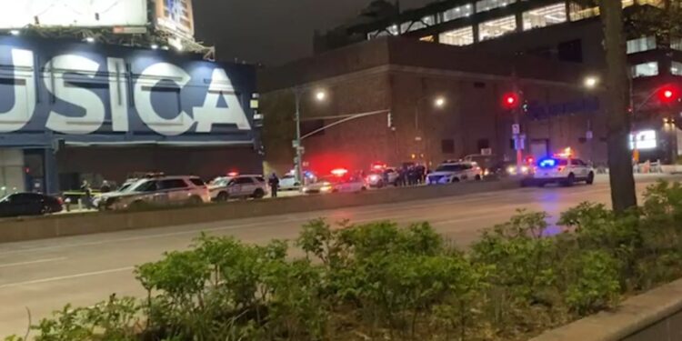 Gunman Shoots Victim And Accomplice In Hell’s Kitchen Attempted Chain Snatch Gone Wrong