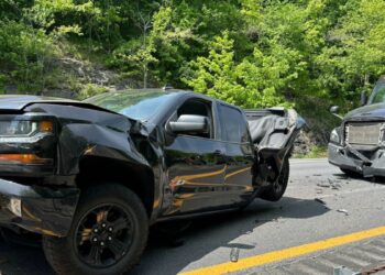 7-car Crash, Dump Truck Rollover Injures 6 People On Highway In Hudson Valley