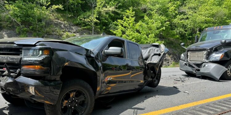 7-car Crash, Dump Truck Rollover Injures 6 People On Highway In Hudson Valley