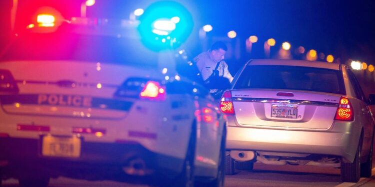 Can Hawaii Police Search Your Phone During a Traffic Stop? Here's What the Law Says