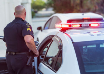 Can Minnesota Police Search Your Phone During a Traffic Stop? Here’s What the Law Says