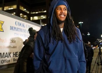 Man convicted of murder in Chicago based on blind witness testimony sues city police