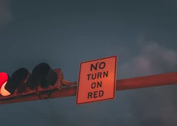 North Carolina Traffic Rule 2024 Update: Understanding the Right Turn on Red Rule