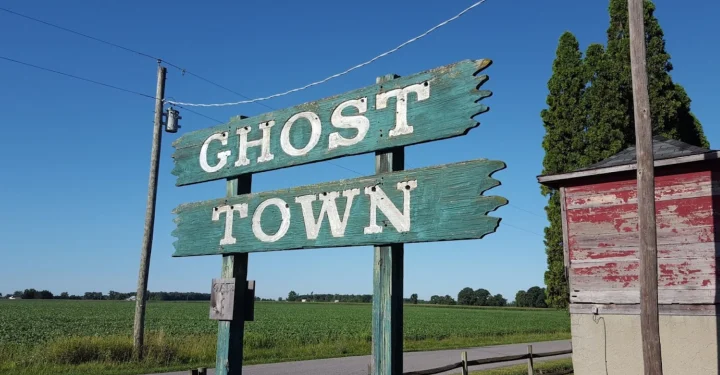 Ohio Has An Abandoned Town That Most People Don’t Know About