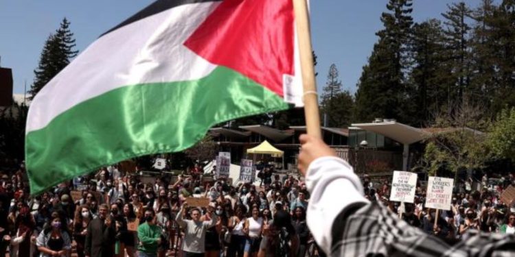 Pro-Palestinian Protests Financed by Descendant of Prominent Jewish Family
