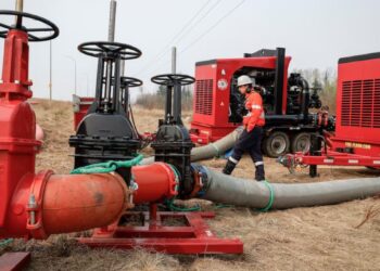 Rain And Cooler Temperatures Help Prevent Wildfire Near Canada’s Oil Sands From Growing