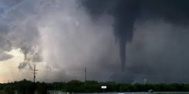 Tornado Spotted In Oklahoma As Severe Weather Approaches Central Us: Updates
