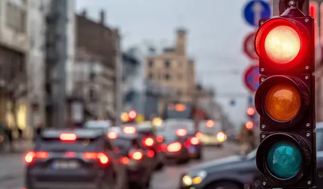 West Virginia Traffic Rule 2024 Update: Understanding the Right Turn on Red Rule