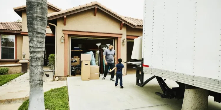 5 Rhode Island Towns People Are Fleeing As Soon As Possible