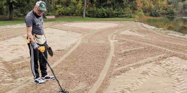 Is Metal Detecting Illegal on North Carolina Beaches? – Know the Laws Before You Go!