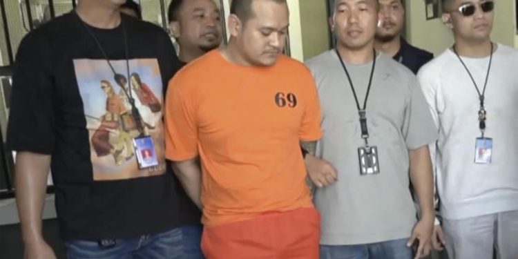 “Most Wanted” Fugitive Apprehended After A 17-hour Speedboat Escape