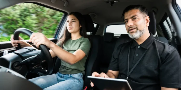 $400,000 Settlement: Roadmaster Drivers School to Pay $800 Each to Students Issued Invalid Licenses – Essential Information!